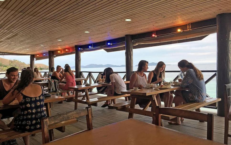 Ratu Kini Dive & Stay Mana Island Eksteriør bilde