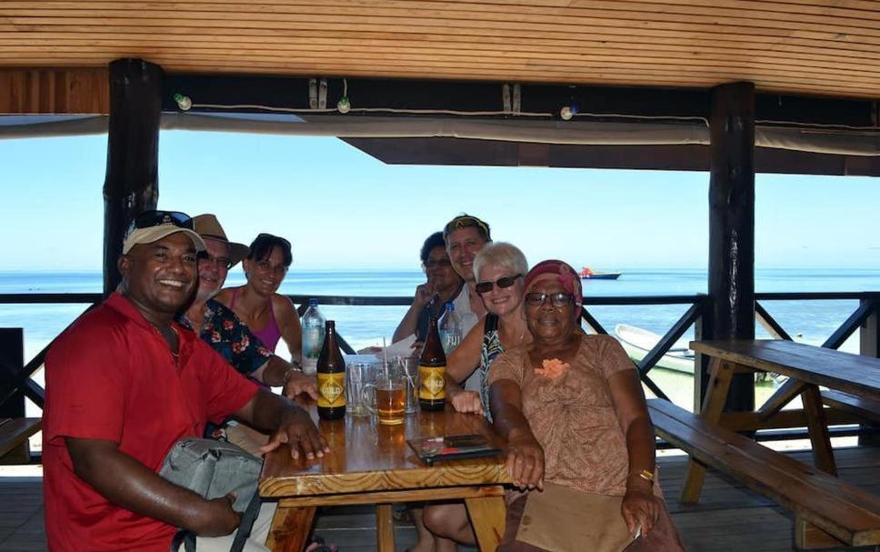 Ratu Kini Dive & Stay Mana Island Eksteriør bilde